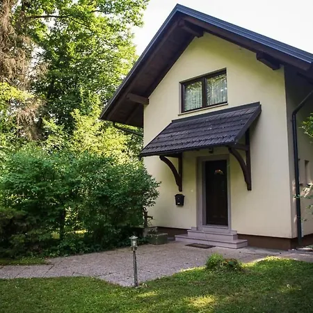 Kleines Haus Am Rande Des Waldes By Interhome Apartment