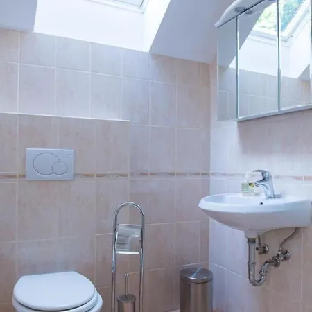 Kleines Haus Am Rande Des Waldes By Interhome كراني