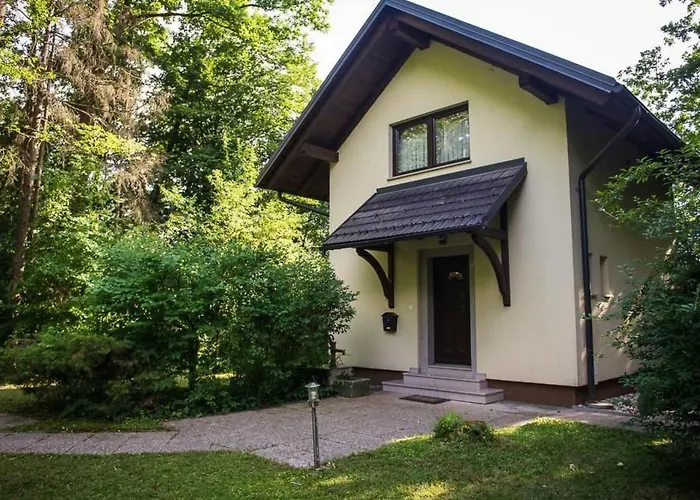 Kleines Haus Am Rande Des Waldes By Interhome Апартаменты